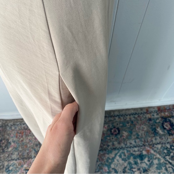 J by joie Serge Azria Fit & Flair Dress 6 Sleeveless Beige Pockets Minimalist ￼ - Picture 4 of 11